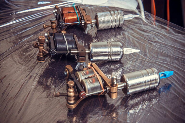 Betäubungsspray für eine schmerzarme Tätowierung